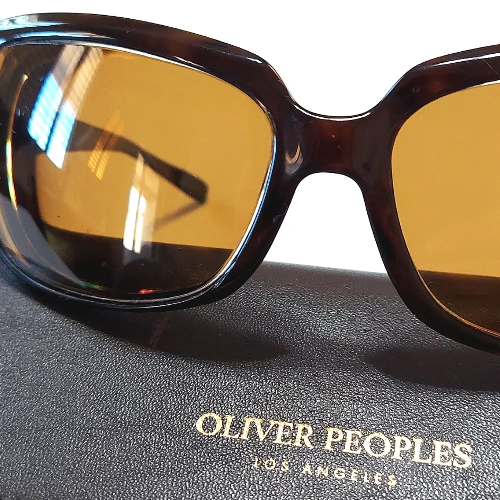 Oliver Peoples NWOT Dunaway Dark Tortoise Frame With Brown Lens With Case - Picture 2 of 7